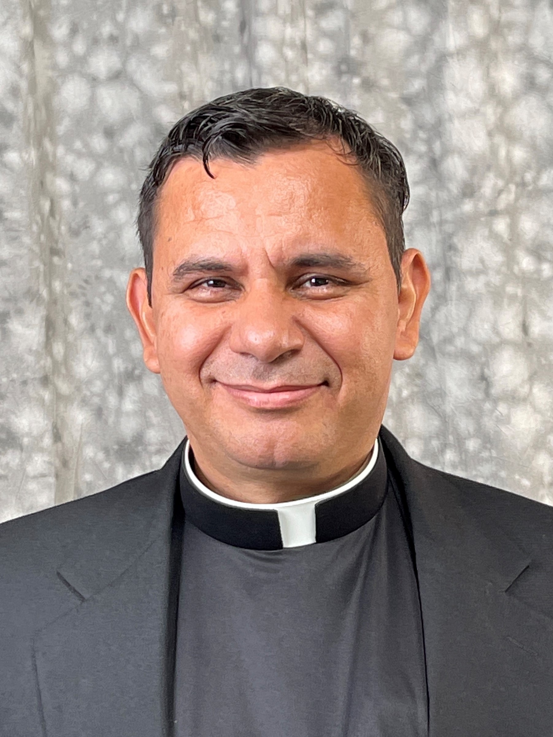 Rev. Moises Henriquez de Paz, F.M.M.
